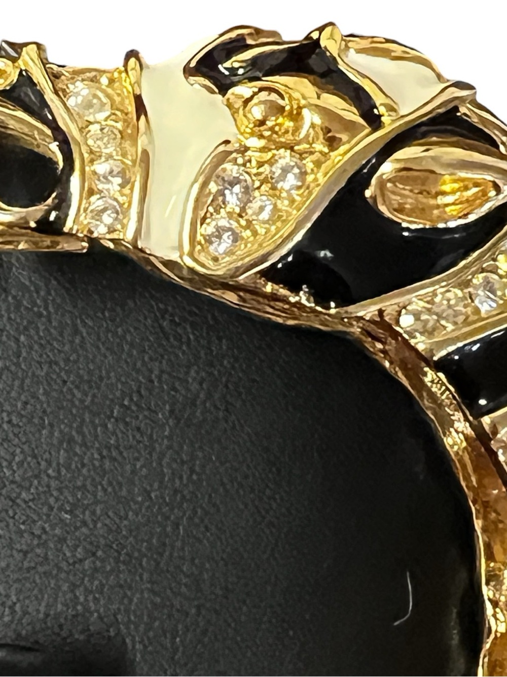Vintage Kenneth Jay Lane Double Zebra Head Hinged Bangle Bracelet - Signed KJL - Picture 3 of 12